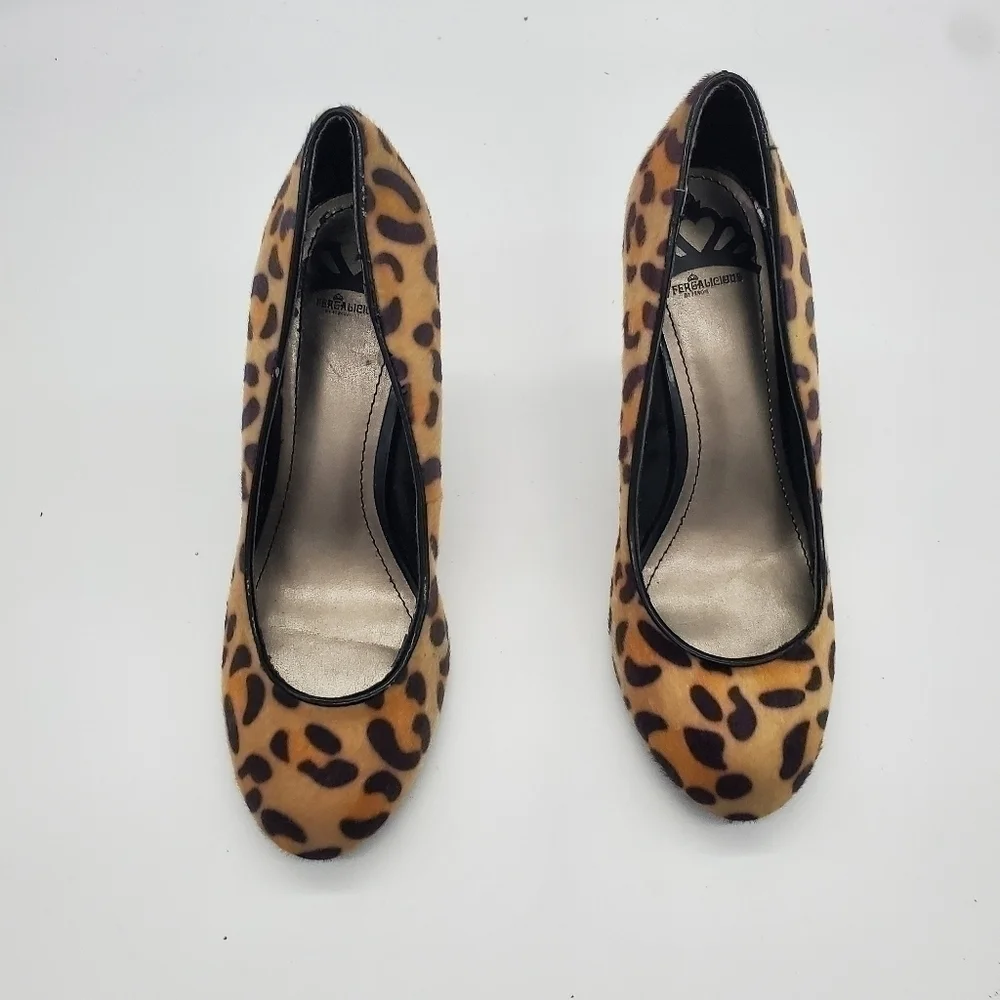 Fergalicious Utopia Leopard Print Faux Fur Pumps Women’s Size 7M Shoes